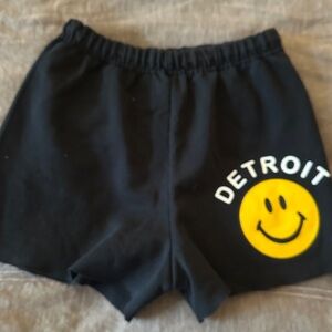 Somewhere in LA Black Shorts with Yellow Smiley